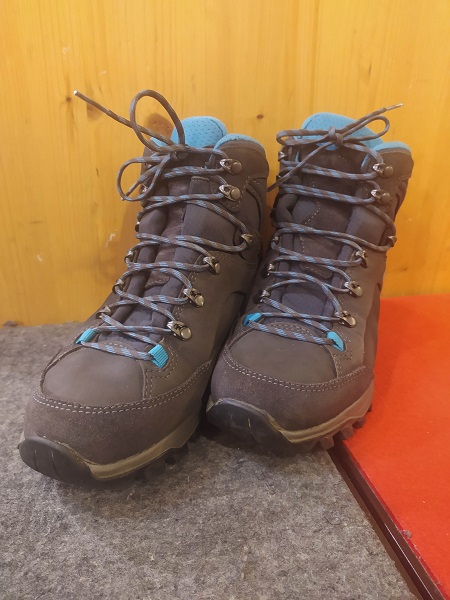 chaussures de randonnée HAN WAG modèle BANKS LADY GTX pointure 37.5 EU